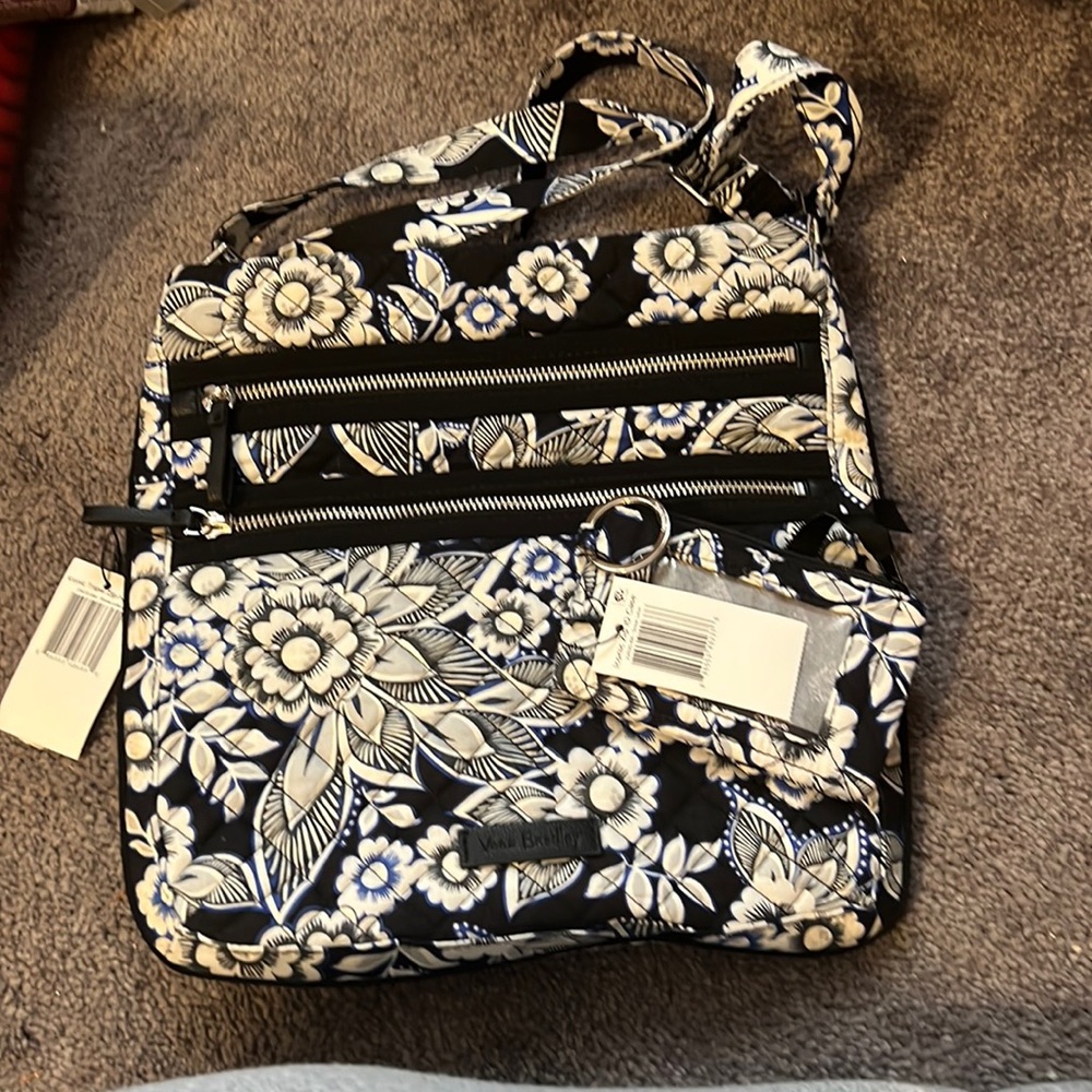 Vera Bradley Iconic Triple Zip Hipster and ID case NWT Lotus print